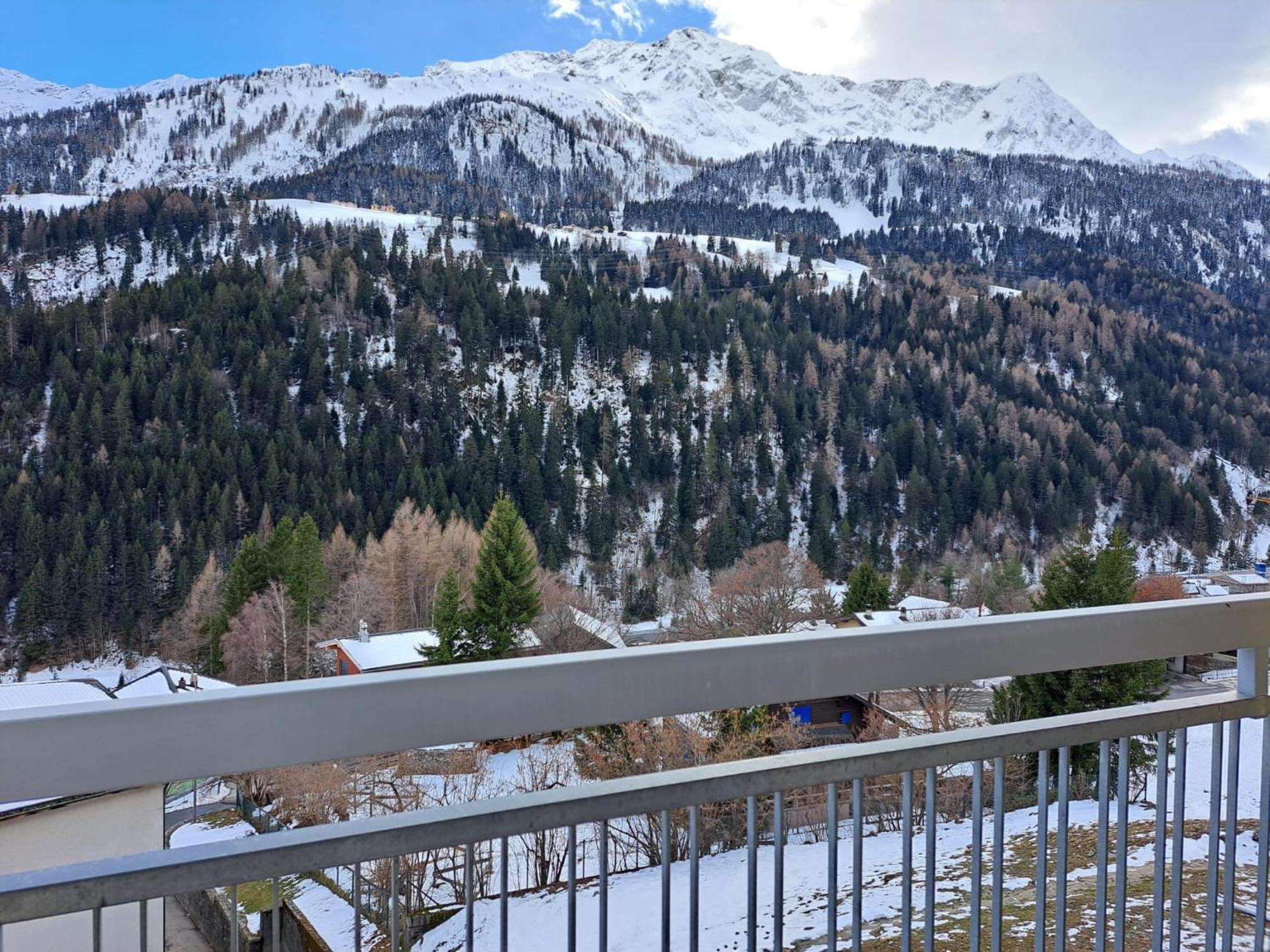 Airolo Valley Apartments By Quokka 360 - Cozy With Mountain View Exterior photo